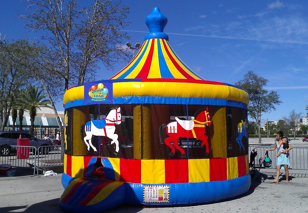 Carousel Bounce House Carnival Bouncy Castle for Rent